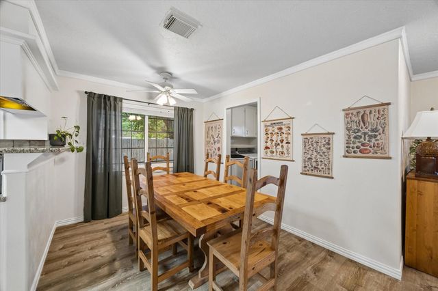 306 Lafayette Lane, League City, TX 77573