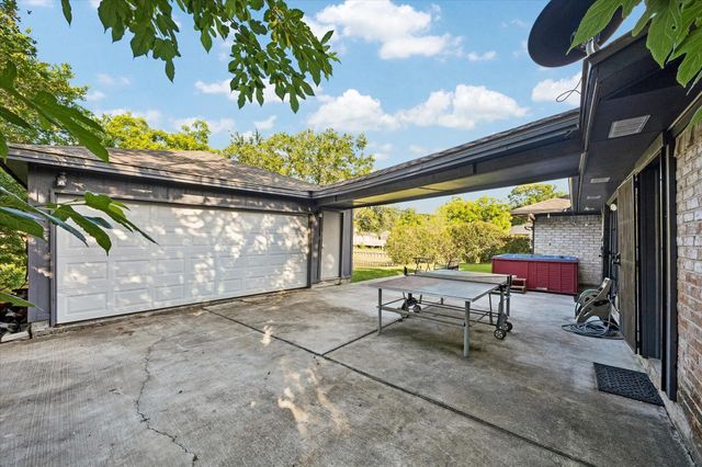 306 Lafayette Lane, League City, TX 77573