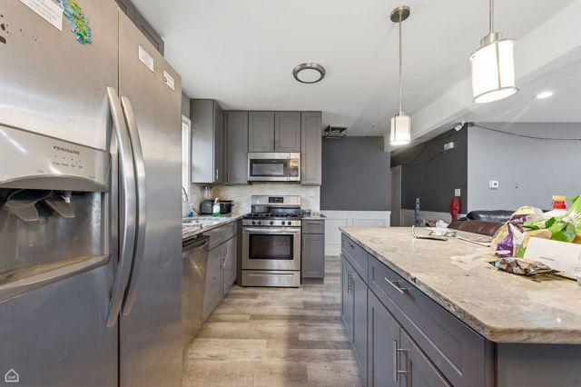 2837 E 127th Street, Chicago, IL 60633