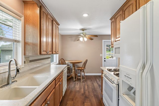 3756 Gettysburg Avenue N, New Hope, MN 55427