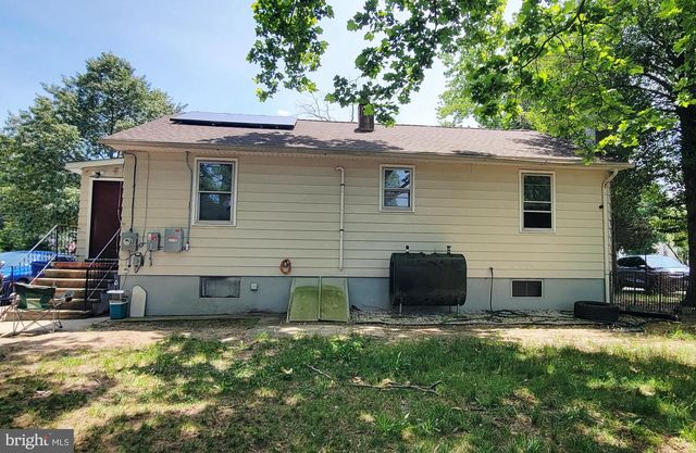 406 IRELAND AVE, Millville, NJ 08332
