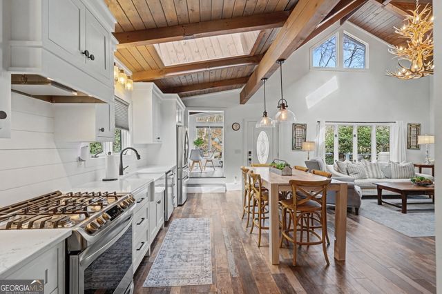 418 Vickers Road, Clayton, GA 30525