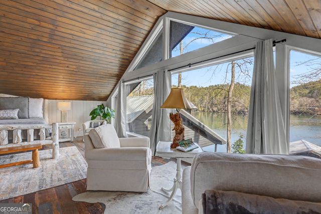 418 Vickers Road, Clayton, GA 30525