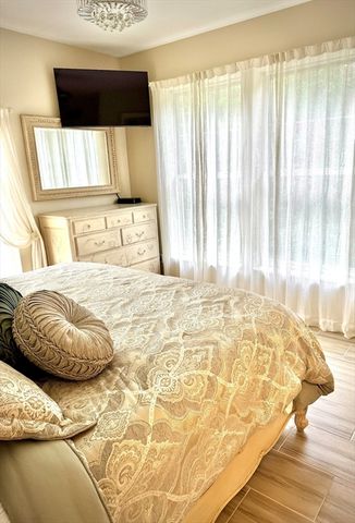 38 Village Rd 515, Middleton, MA 01949