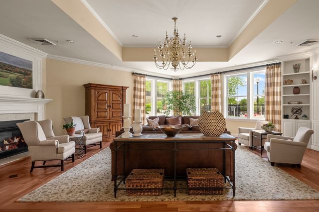 38 Village Rd 515, Middleton, MA 01949