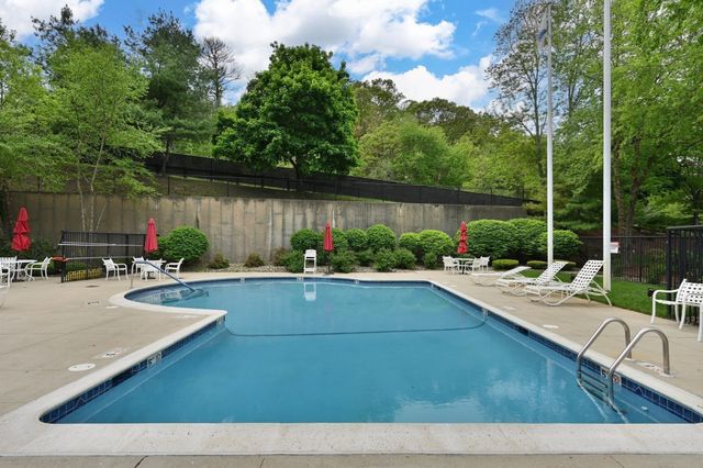 38 Village Rd 515, Middleton, MA 01949