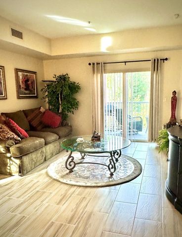 38 Village Rd 515, Middleton, MA 01949