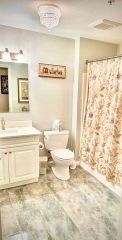 38 Village Rd 515, Middleton, MA 01949