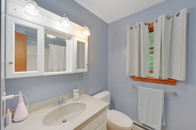 69 Greenfield Road, Essex Junction, VT 05452