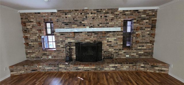 1702 S MILLER ROAD, Valrico, FL 33594