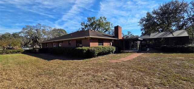 1702 S MILLER ROAD, Valrico, FL 33594