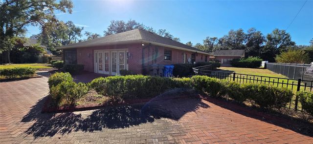 1702 S MILLER ROAD, Valrico, FL 33594