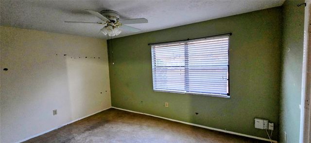 1702 S MILLER ROAD, Valrico, FL 33594