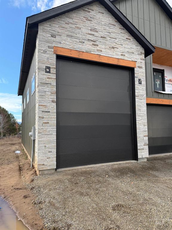 13897 Sky View Ct, McCall, ID 83638 photo 4