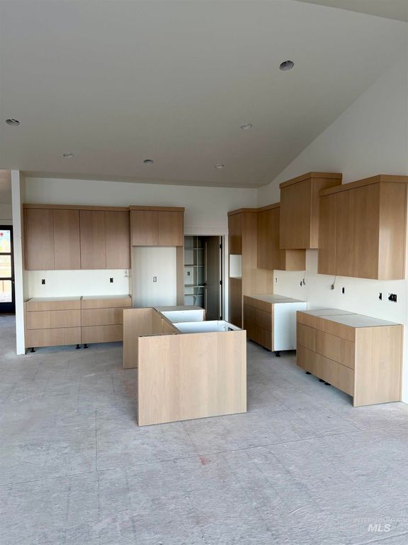 13897 Sky View Ct, McCall, ID 83638 photo 9