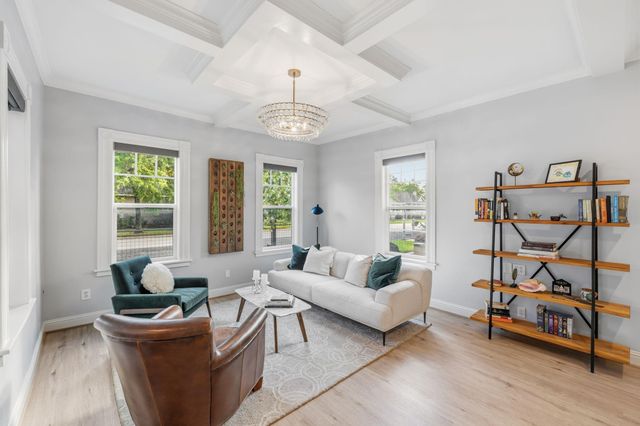 801 W 13th Street, Houston, TX 77008