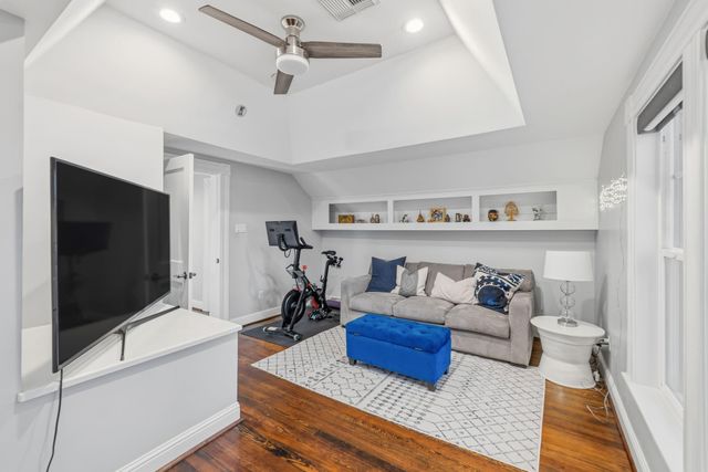 801 W 13th Street, Houston, TX 77008