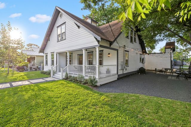 801 W 13th Street, Houston, TX 77008