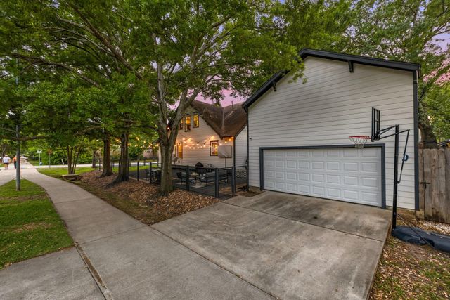 801 W 13th Street, Houston, TX 77008