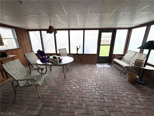 1945 Farmdale Avenue, Mineral Ridge, OH 44440