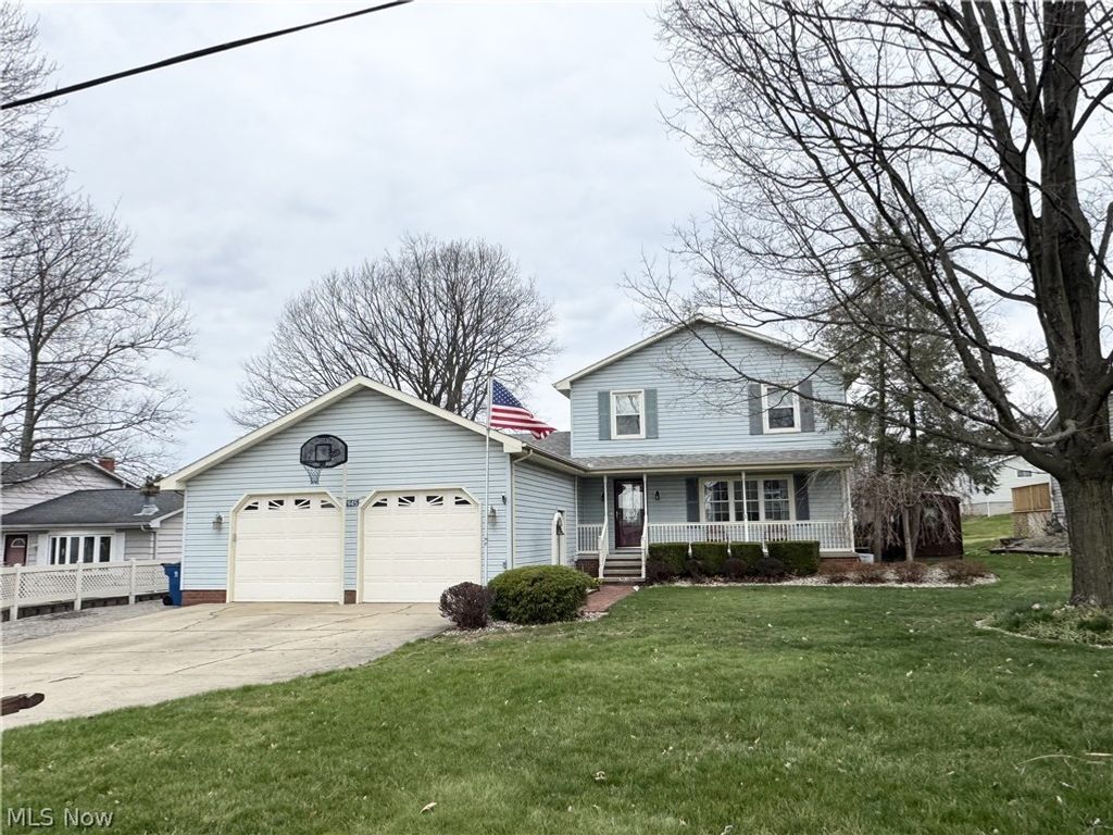 1945 Farmdale Avenue, Mineral Ridge, OH 44440