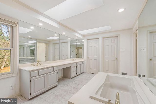 13905 HUXLEY COVE CT, Silver Spring, MD 20906