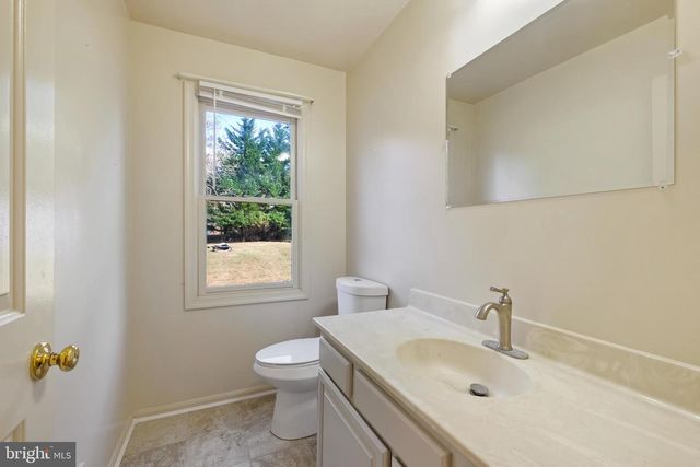 13905 HUXLEY COVE CT, Silver Spring, MD 20906