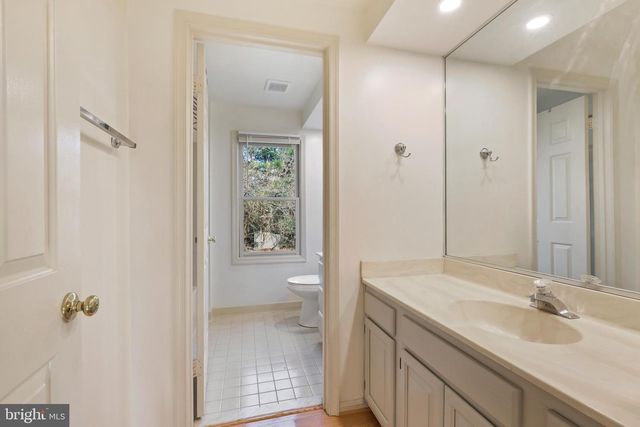 13905 HUXLEY COVE CT, Silver Spring, MD 20906