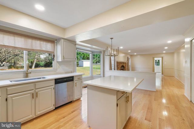 13905 HUXLEY COVE CT, Silver Spring, MD 20906