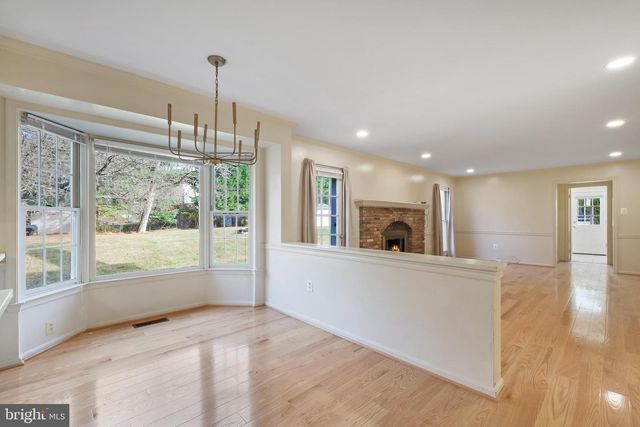 13905 HUXLEY COVE CT, Silver Spring, MD 20906