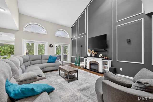 9 Lockhaven Court 9, Lake St Louis, MO 63367