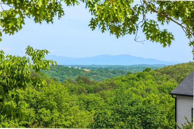 2214 Horizons View Drive, Ooltewah, TN 37363