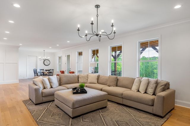 2214 Horizons View Drive, Ooltewah, TN 37363