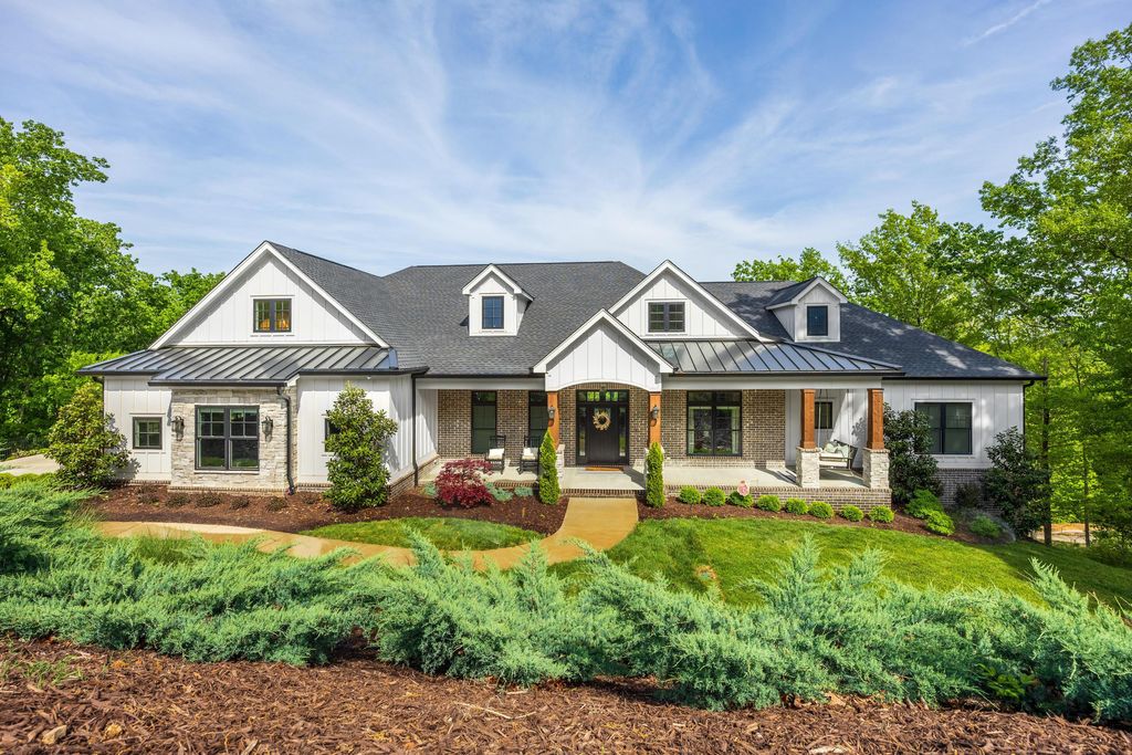 2214 Horizons View Drive, Ooltewah, TN 37363