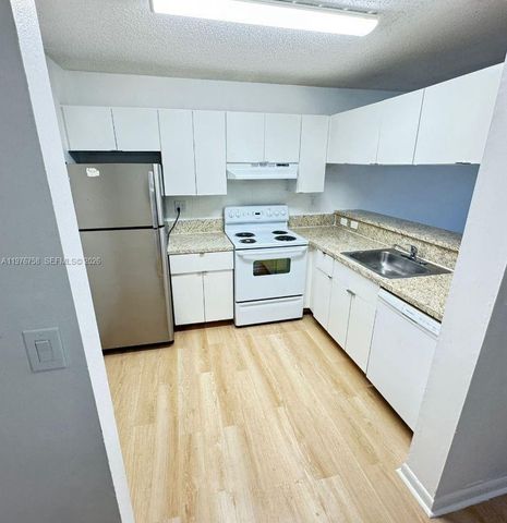 9878 Nob Hill Ln 9878, Sunrise, FL 33351