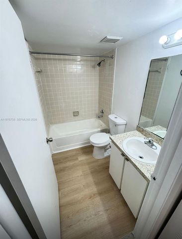 9878 Nob Hill Ln 9878, Sunrise, FL 33351