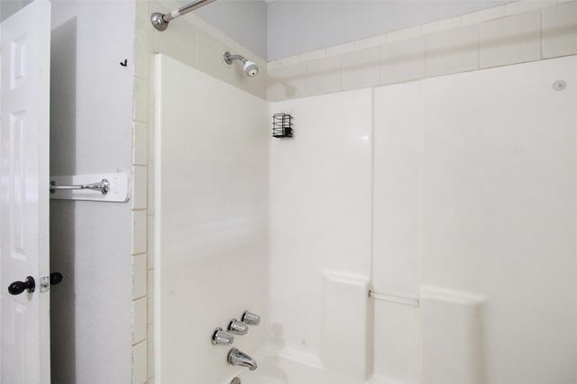 3218 Suiter Way, Pasadena, TX 77503