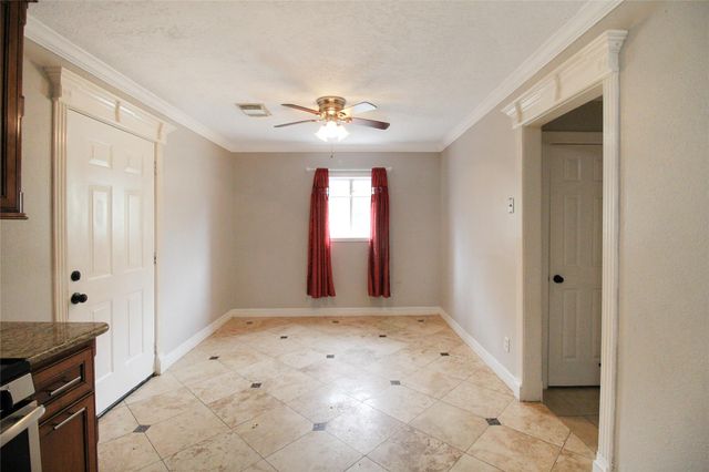 3218 Suiter Way, Pasadena, TX 77503