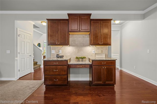 9760 Dornoch Trail, Brighton Township, MI 48114