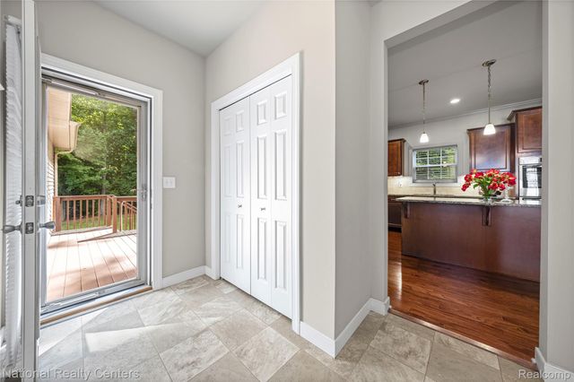 9760 Dornoch Trail, Brighton Township, MI 48114