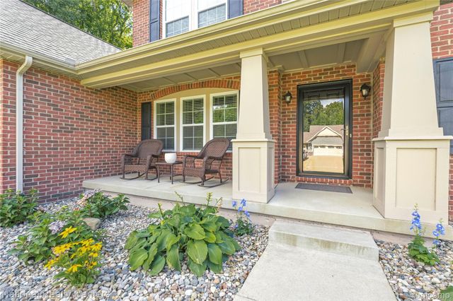 9760 Dornoch Trail, Brighton Township, MI 48114
