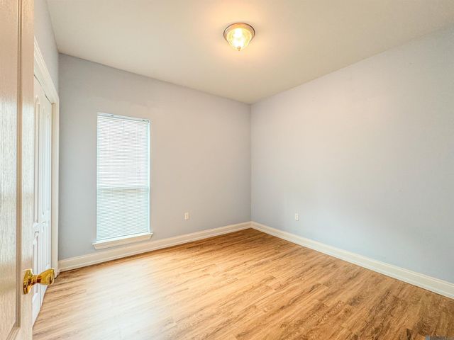 1923 Hunters Way Dr, Baton Rouge, LA 70816