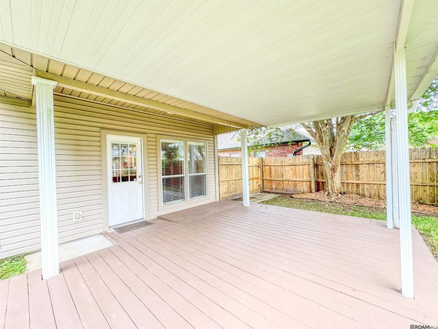 1923 Hunters Way Dr, Baton Rouge, LA 70816