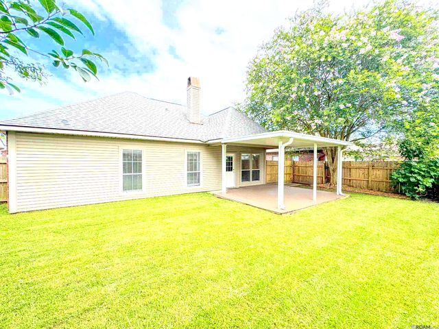 1923 Hunters Way Dr, Baton Rouge, LA 70816
