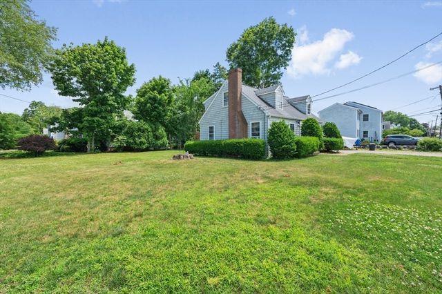 111 Warren St, Waltham, MA 02453