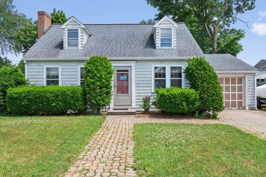 111 Warren St, Waltham, MA 02453