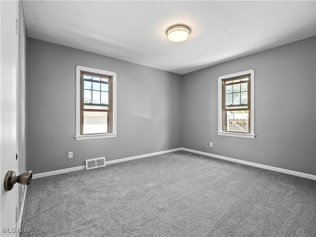 4000 Pershing Avenue, Parma, OH 44134