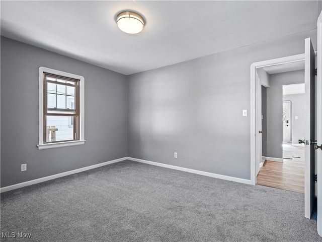 4000 Pershing Avenue, Parma, OH 44134