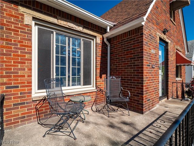 4000 Pershing Avenue, Parma, OH 44134