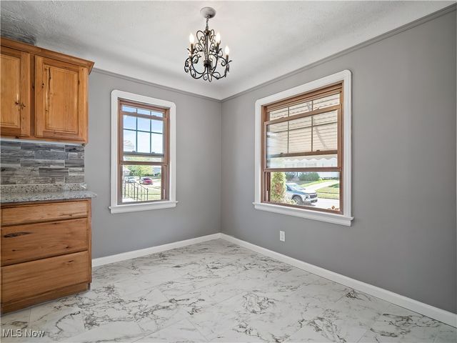 4000 Pershing Avenue, Parma, OH 44134